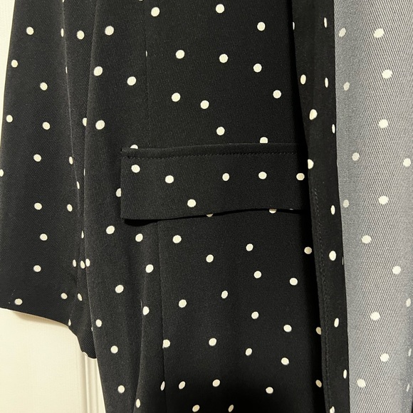 Blazer - Picture 2 of 3